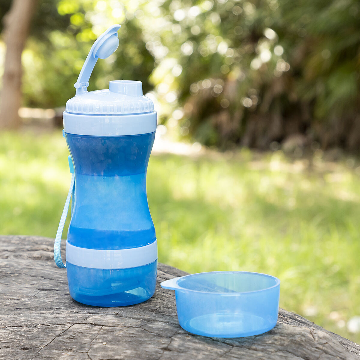 2-in-1 Flasche mit Wasser und Futter Bereich für Hunde / Pettap von InnovaGoods